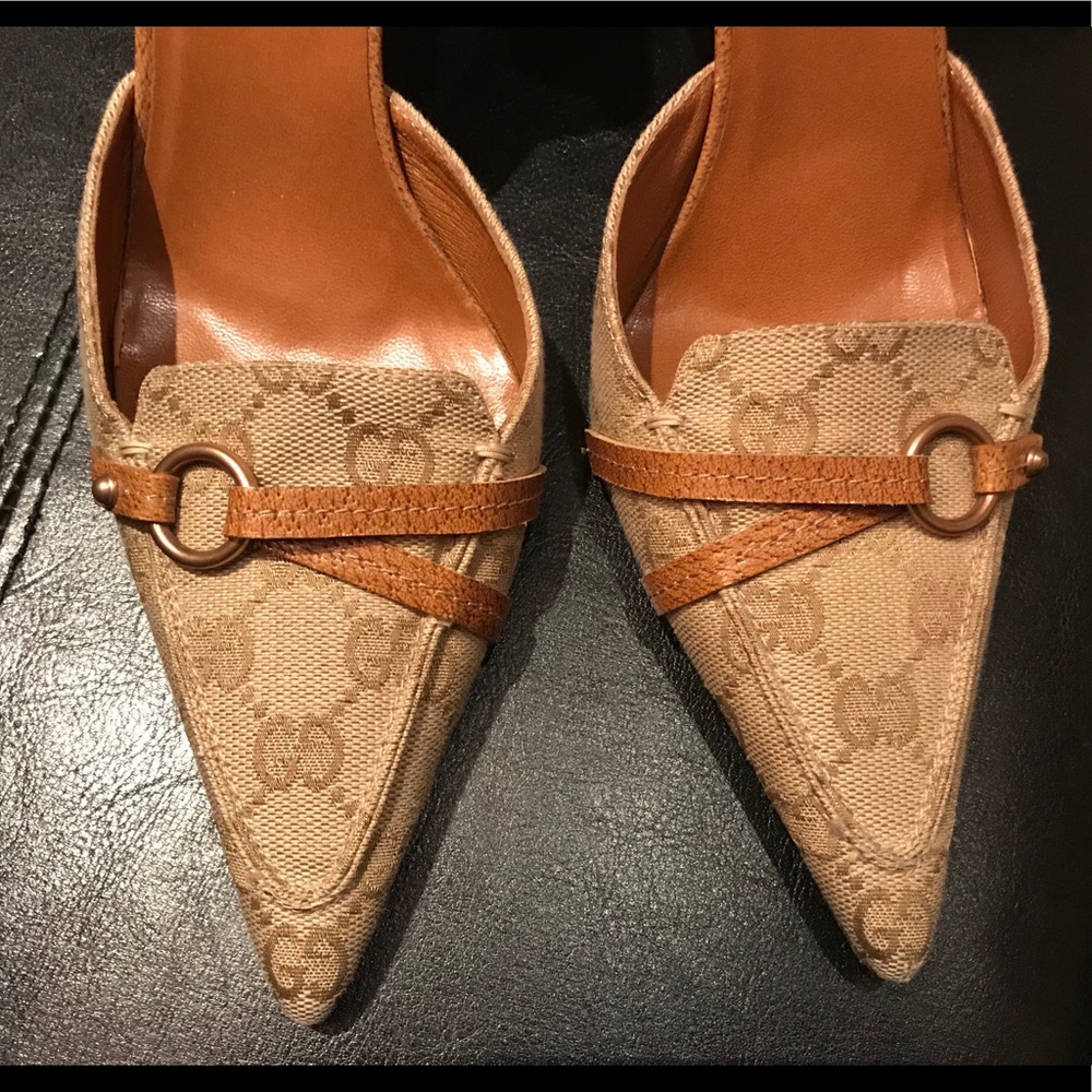 Authentic Gucci GG Monogram Pumps
